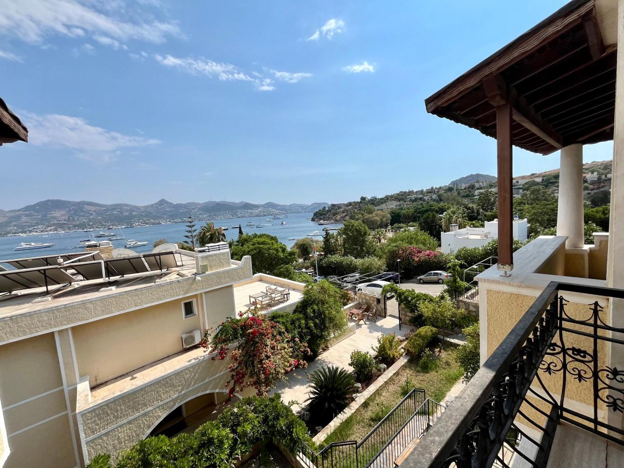 Farrys Boutique Hotel & Beach Club - 얄리카베크 외부 사진